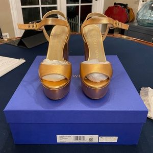 Stuart Weitzman Ryder 95 Platform in Mango - Size 6.5